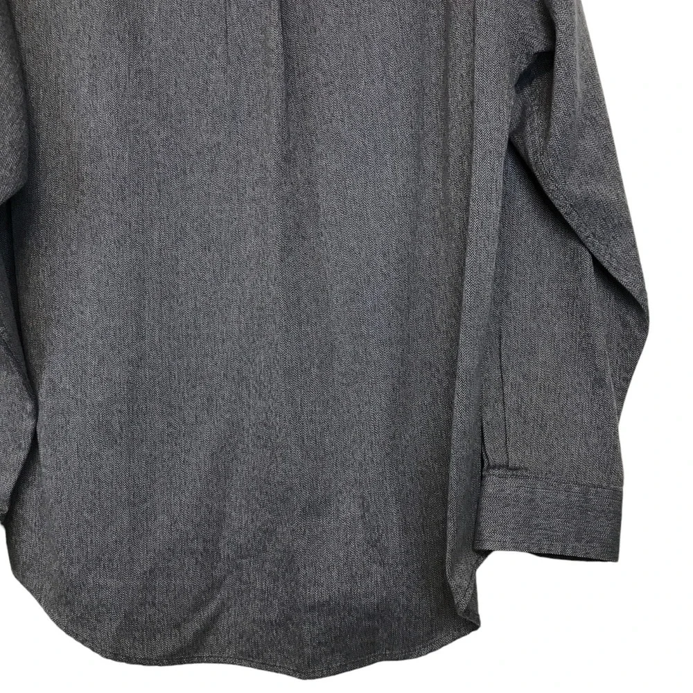 Dockers Mens Medium Grey Herringbone Button Down Shirt 100% Cotton Long Sleeve